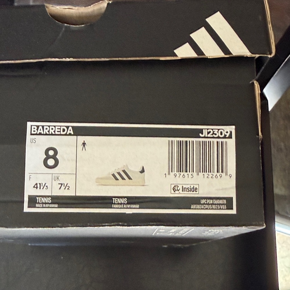Adidas Men’s Cream & Gray Low-Top Sneakers - Picture 7 of 7